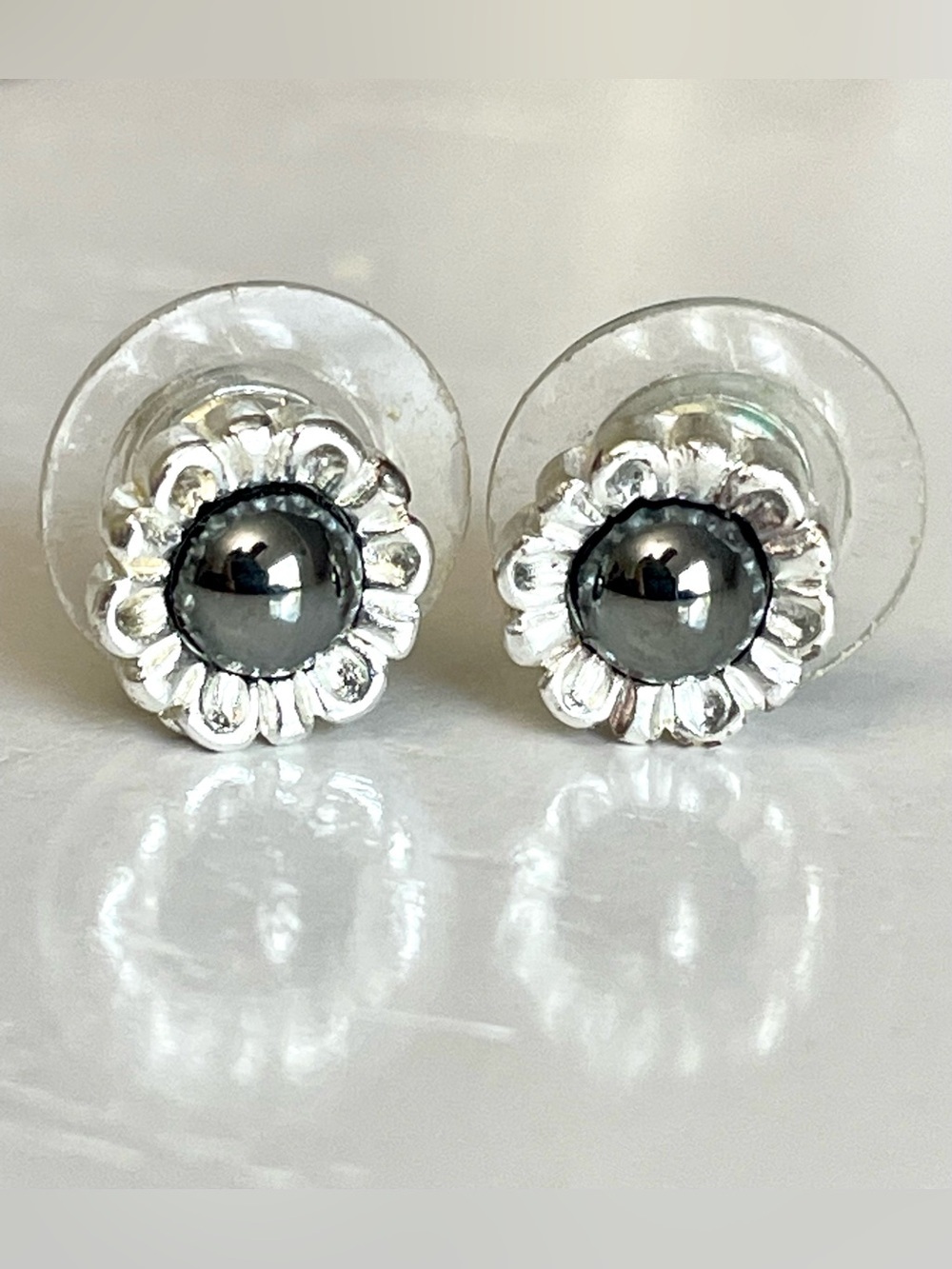 Vintage Dainty Hematite Floral Stud Earrings Silver & Black Minimalist Flower